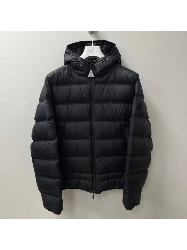 25SS 몽클레르 남성 Gardy 후드 쇼트 다운 재킷 블랙 1A00073598AL 999