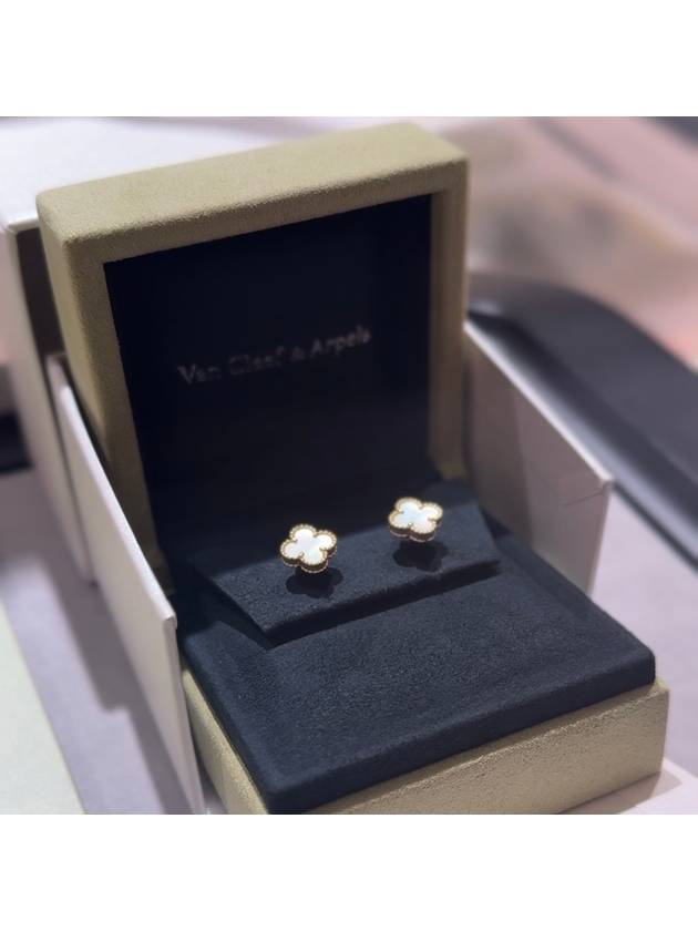 반클리프아펠 스위트 알함브라 이어링 귀걸이 마더오브펄 VCARA44800