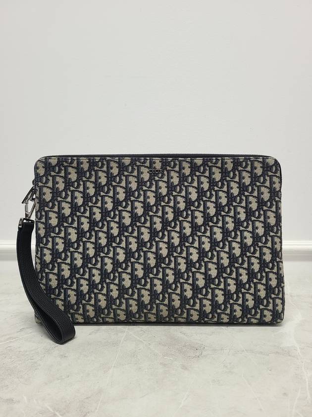 디올 오블리크 A4 지퍼 스트랩 클러치백