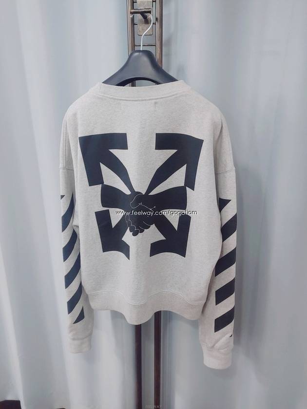 오프화이트 남성 반팔 티셔츠