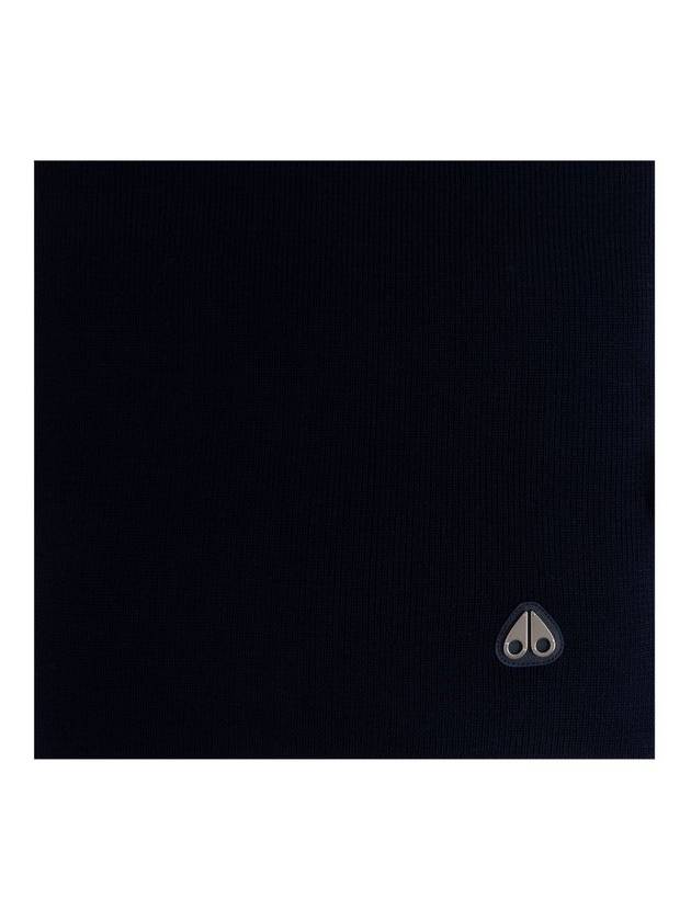 무스너클 로고 플라크 니트 스카프