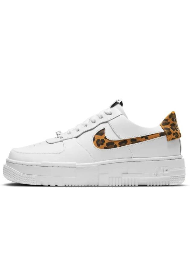 나이키 에어 포스1 픽셀 SE 레오파드 로우탑 스니커즈 화이트