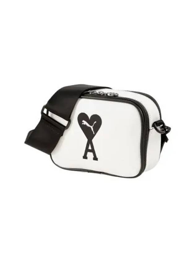 푸마 x 아미 스몰 숄더백 화이트 블랙 Puma x AMI Small Shoulder Bag White Black