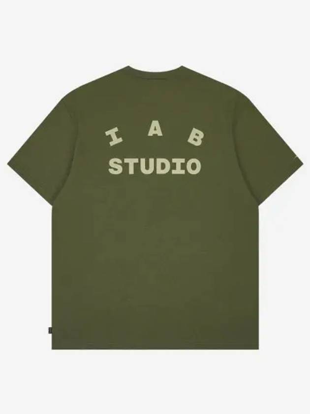 아이앱 스튜디오 x D.P. 티셔츠 아미 그린 IAB Studio x D.P. T Shirt Army Green