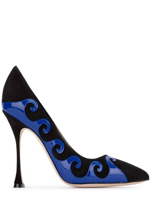 마놀로 블라닉 카사이 스월 디테일 뾰족한 발가락 펌프스