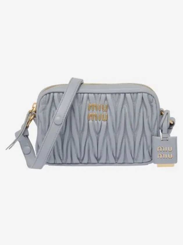 미우 미우 마테라쎄 나파 가죽 숄더백 콘플라워 Miu Miu Matelasse Nappa Leather Shoulder Bag Cornflower