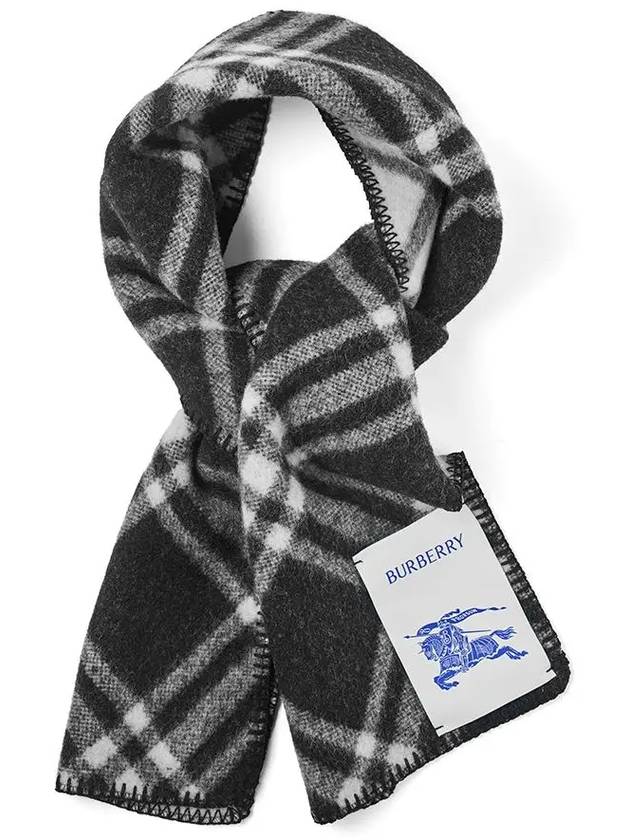 버버리 8079246 A1189 체크 라벨 울 머플러
