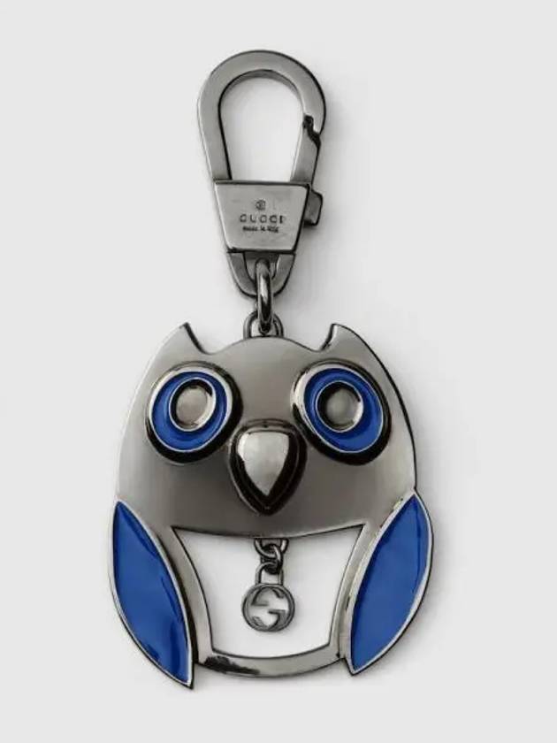 구찌 인터로킹 G 아울 키홀더 실버