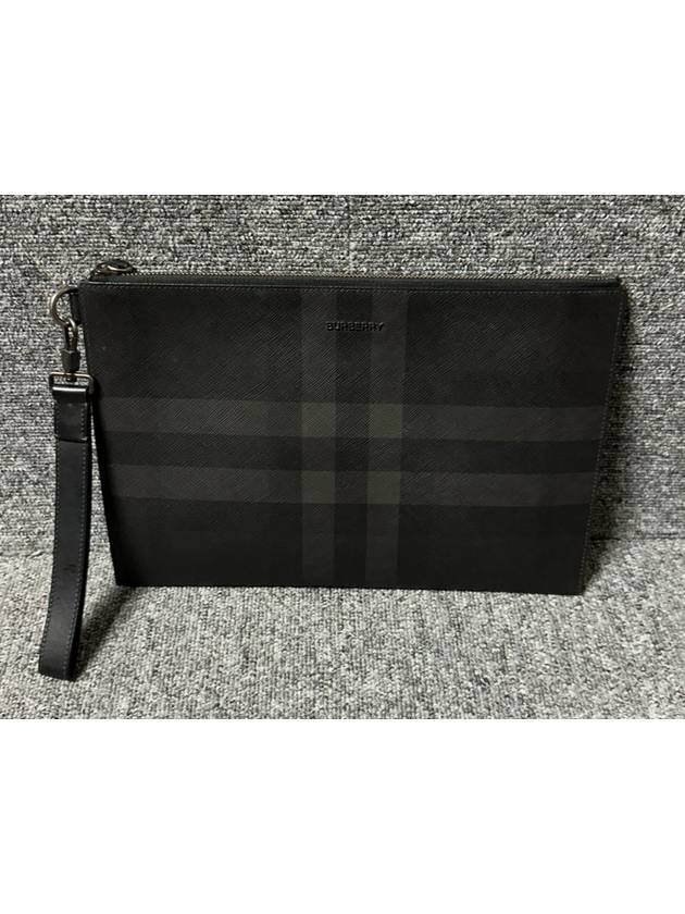 버버리 클러치백