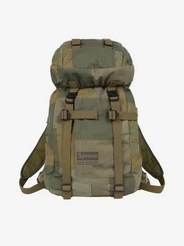 슈프림 x 꼼데가르송 준야 와타나베 맨 패치워크 백팩 올리브 21FW Supreme x Comme des Garcons Junya Watanabe Man Patchwork Backpack Olive 21FW