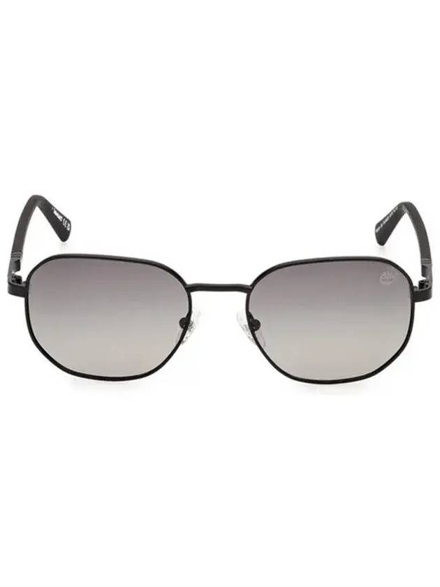 팀버랜드 지오메트릭 프레임 선글라스 TB00018_02D