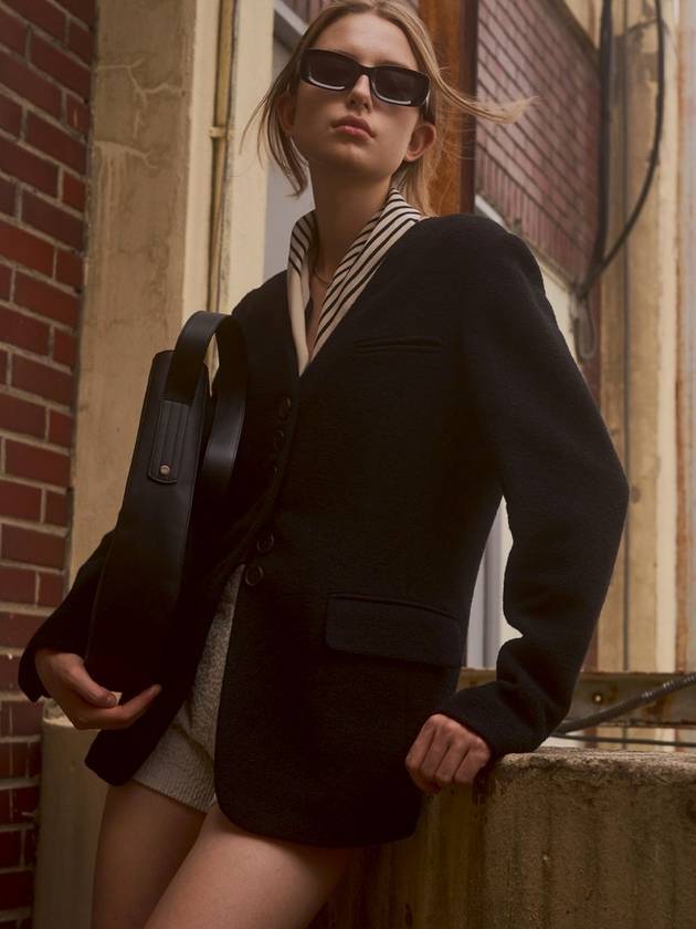 시그레이트 여성 버튼 울 자켓 블랙