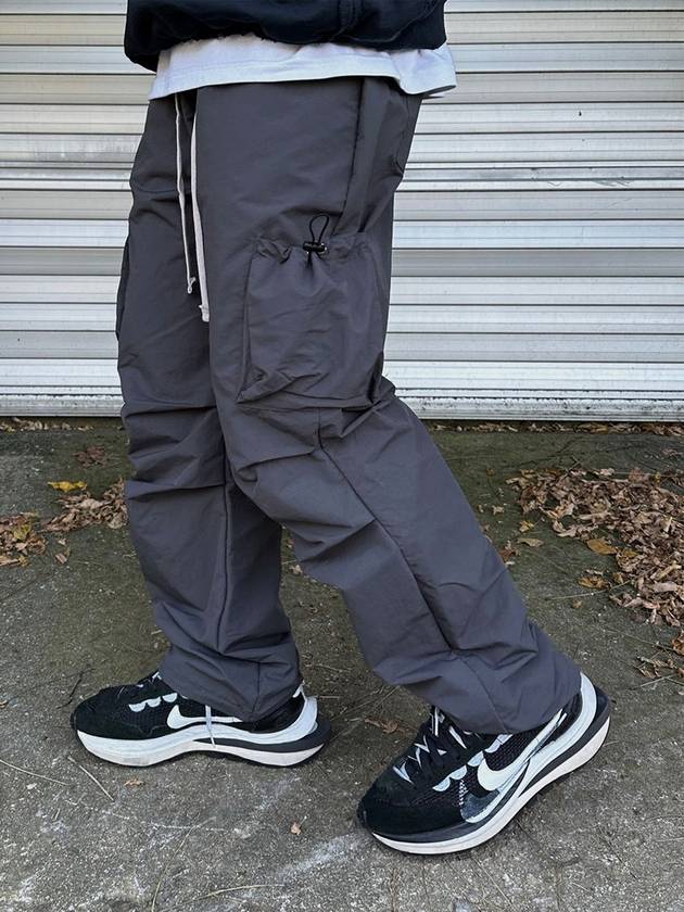 클라코 나일론 파라슈트 포켓 스트링 팬츠 차콜