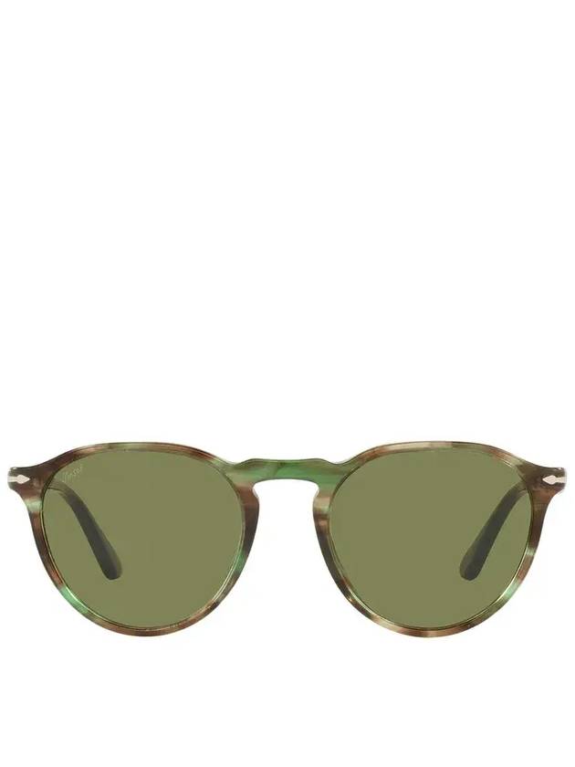 Persol 라운드 프레임 선글라스 PO3286S_11564E