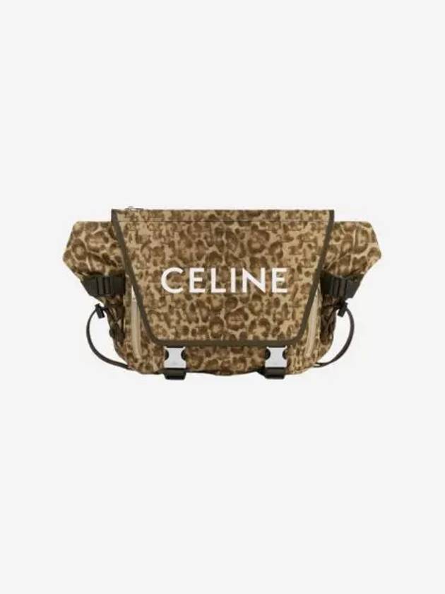 셀린느 프린트 트리옴페 텍style 미디움 메신저백 레오파드 Celine Medium Messenger in Textile with Triomphe Celine Print Leopard