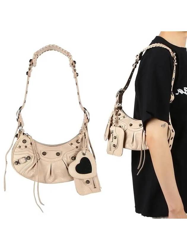 발렌시아가 르 카골레 XS 램스킨 숄더 백 베이지