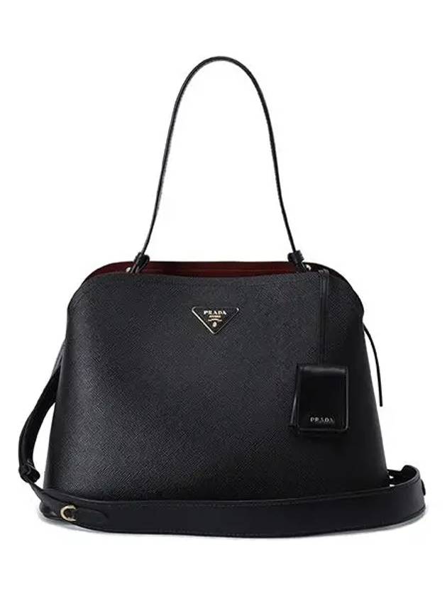 프라다 매티네 핸드 숄더 백 블랙