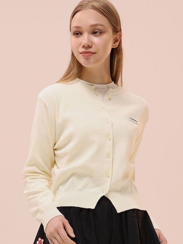 24SS 맥키 로고 패치 니트 가디건 여성 조끼 가디건 아이보리 MCSS24NT1