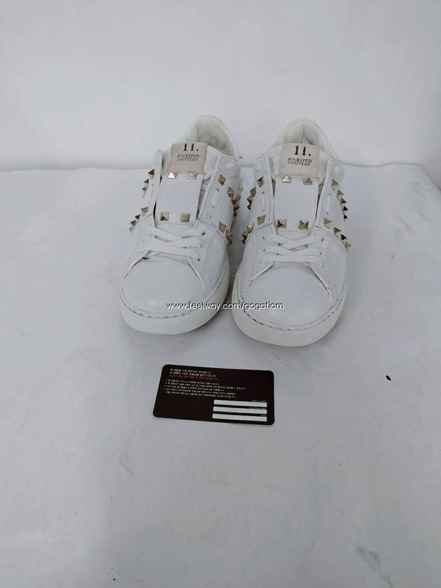 발렌티노 남성 스니커즈