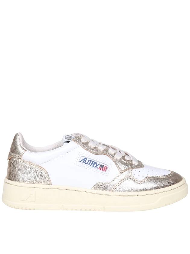 Autry Sneakers in white and platinum leather