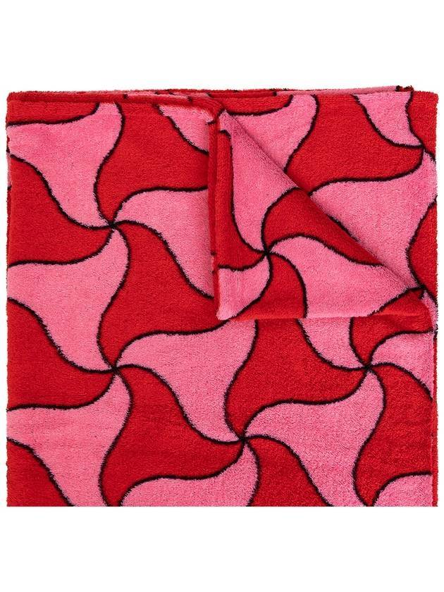 보테가베네타 테리 웨이비 트라이앵글 프린트 비치 타월 핑크 레드