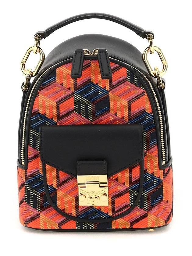 MCM 패트리샤 큐빅 모노그램 자카드 백팩