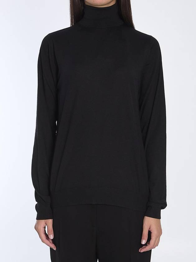 THE ROW 8280BLK Heva turtleneck sweater
