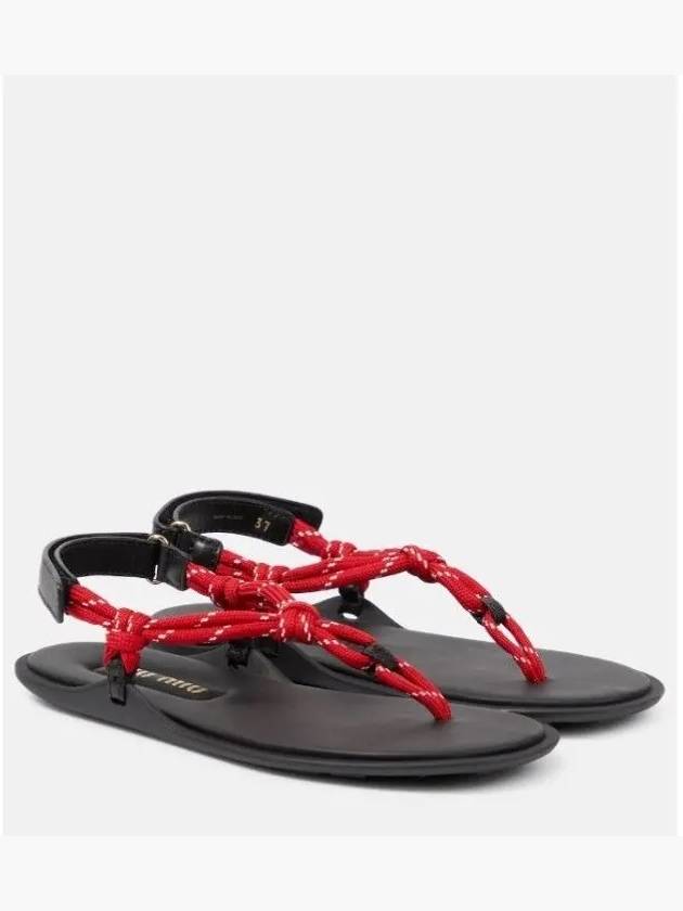 미우미우 RIVIERE LEATHER 트림 THONG SANDALS