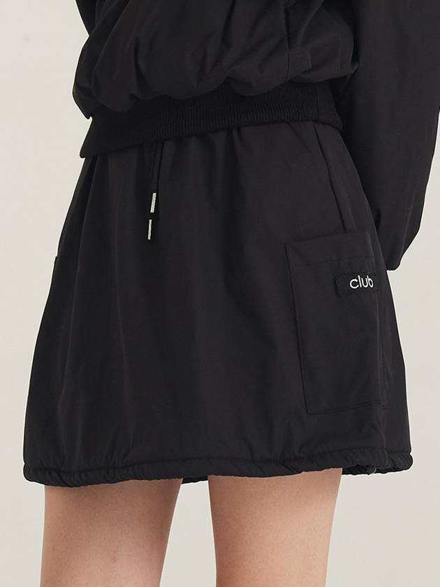 24FW 맥키 여성 H라인 심플리 패딩 스커트 블랙 MCWT24SK2BK