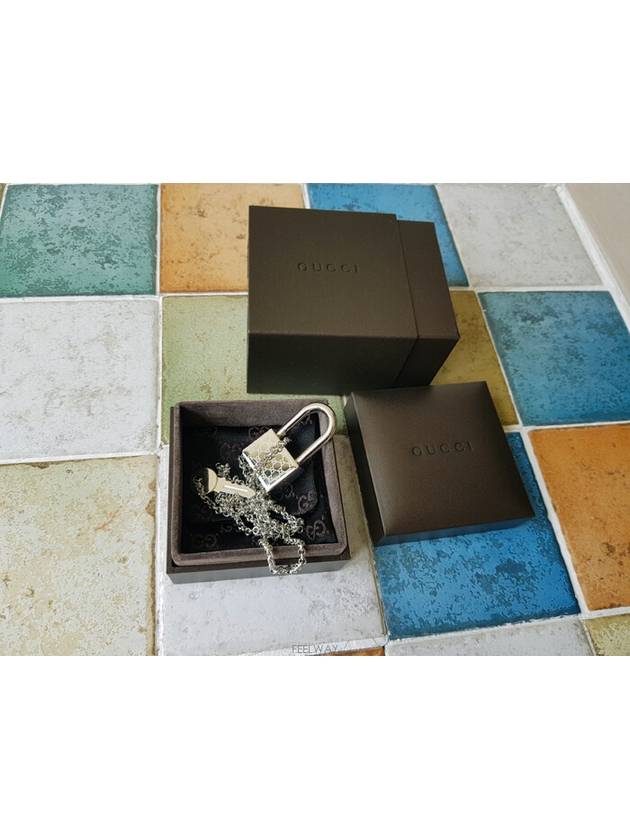 구찌 여성 목걸이