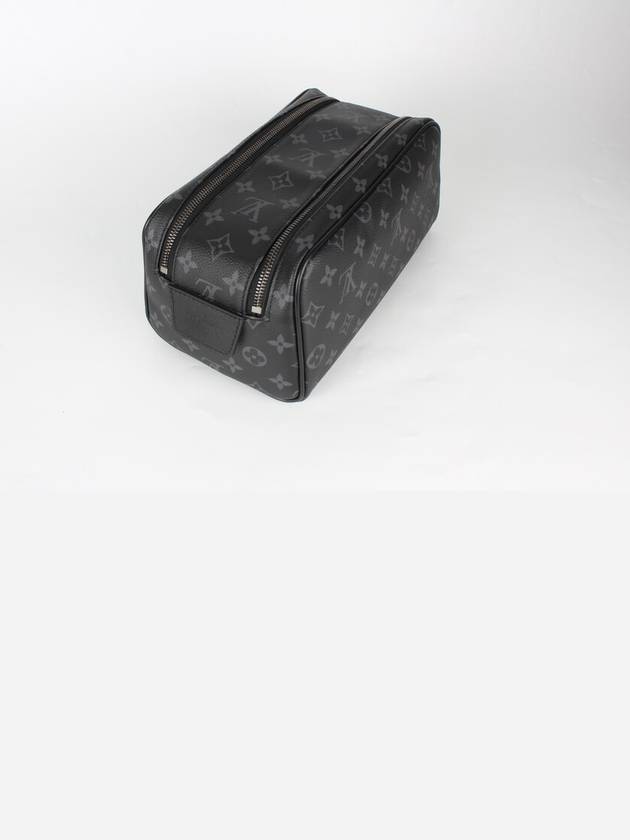 루이비통 돕키트 토일렛 파우치
