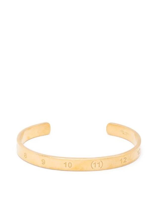 메종마르지엘라 뉴메리컬 로고 커프 팔찌 골드
