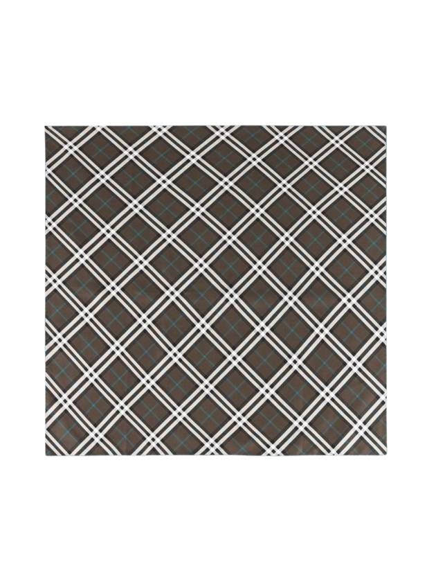 버버리 체크 실크 스카프 스너그