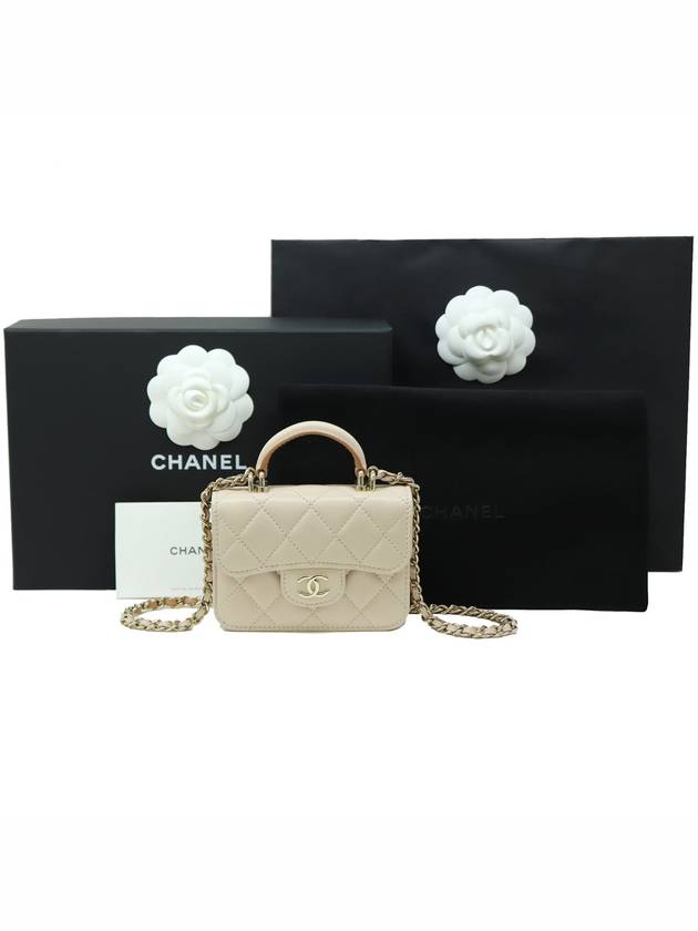 진짜깨끗 23년구입 샤넬 클래식 탑핸들 미니 체인 플랩 카드 지갑 크로스백 AP3227