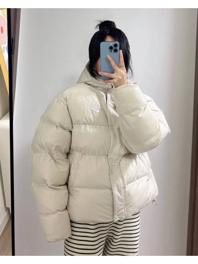 나이키 숏패딩 써마핏 메트로 푸퍼 덕 다운 후드 점퍼 크림 아이보리