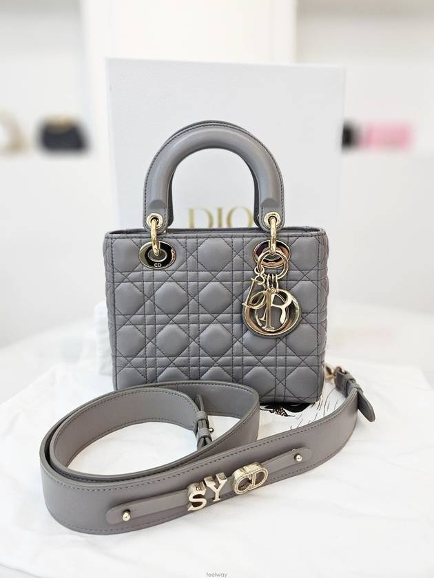 디올 여성 토트 백
