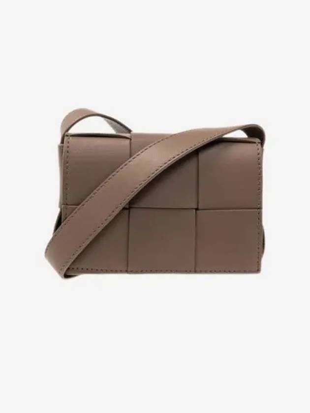 보테가 베네타 미니 레더 카세트백 토프 그레이 Bottega Veneta Mini Leather Cassette Taupe Grey