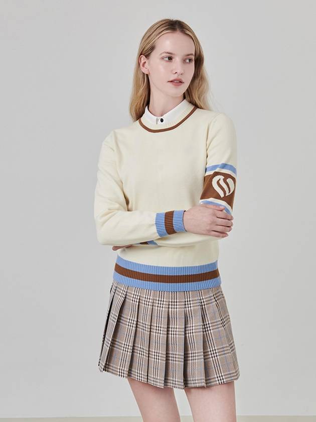 C23FKTS003W 하트 로고 니트 스웨터