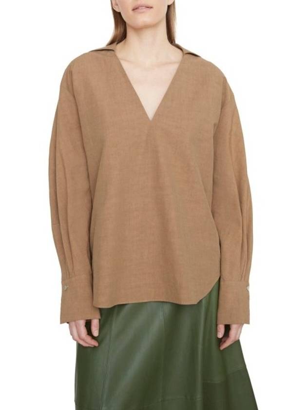 VINCE 빈스 브이넥 팝오버 블라우스 SANDSHELL