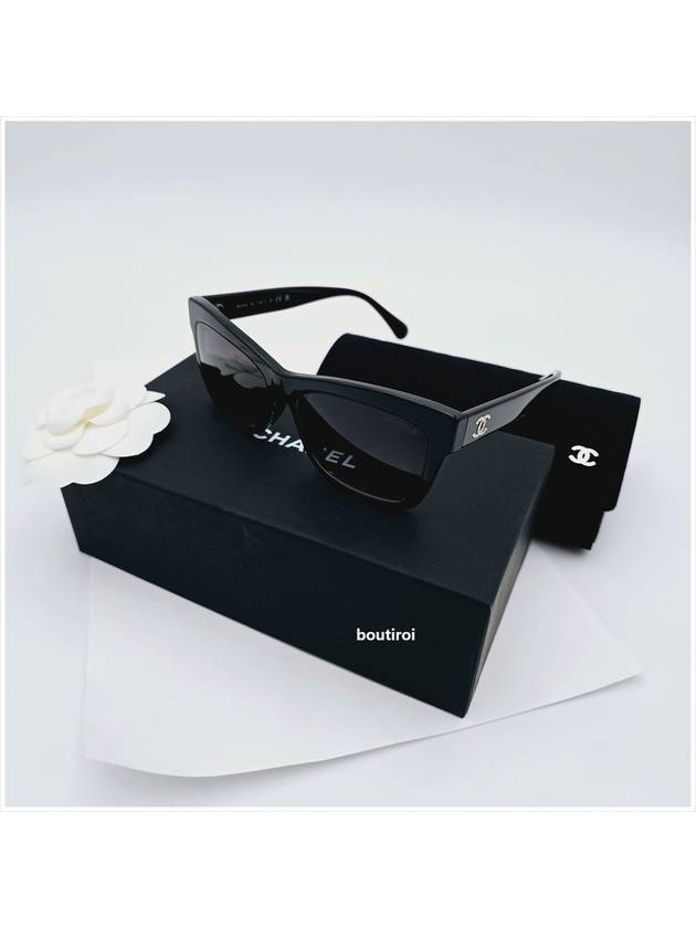 샤넬선글라스 CC로고 스퀘어 블랙 크리스탈 골드 A71530