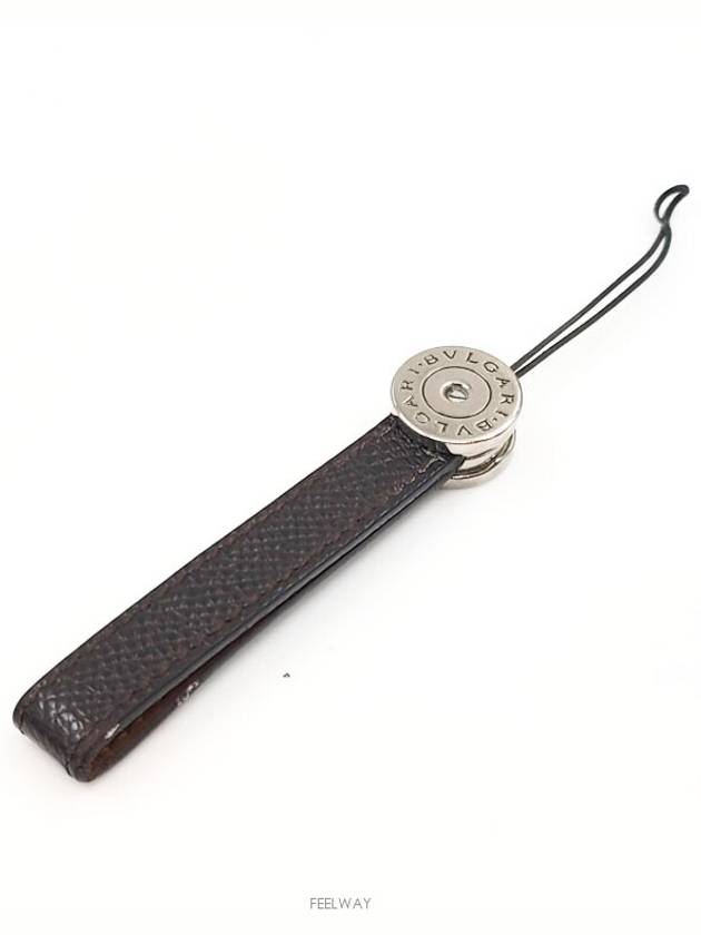 불가리 여성 기타