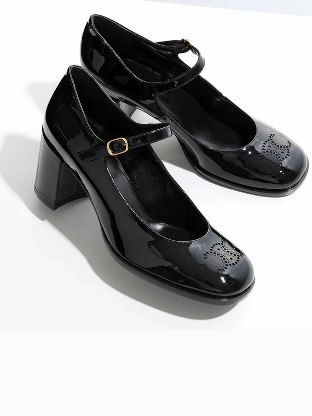 CELINE 셀린느 릴리 퍼포레이티드 트리옹프 페이턴트 메리제인 슈즈 360314582C.38NO 블랙 굽높이 6.5센치