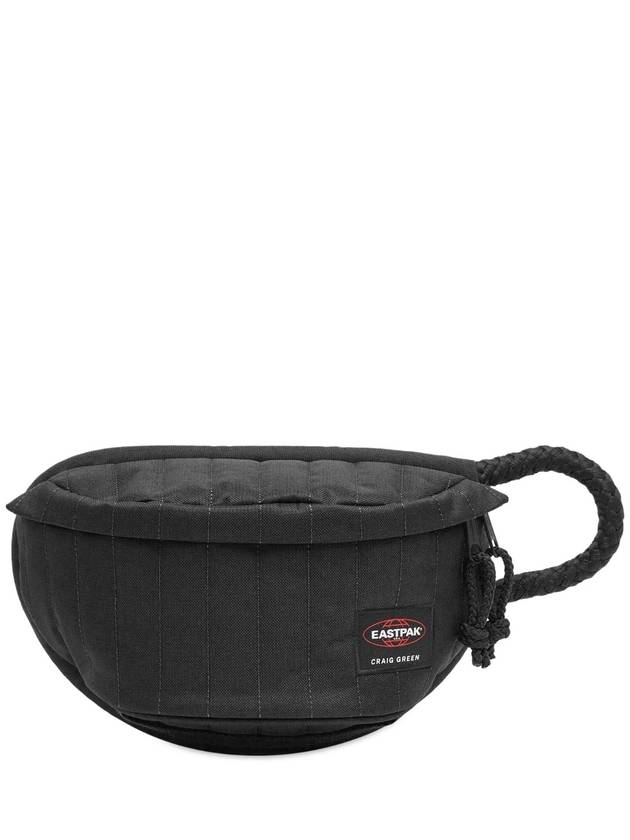 NB15 이스트팩 여성 스웨트팬츠 Eastpak x Craig Green Quilted Padded Pakr Waist Bag 프리미엄
