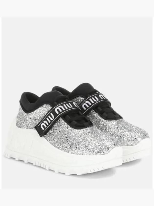 미우미우 LOGO GLITTER SNEAKERS