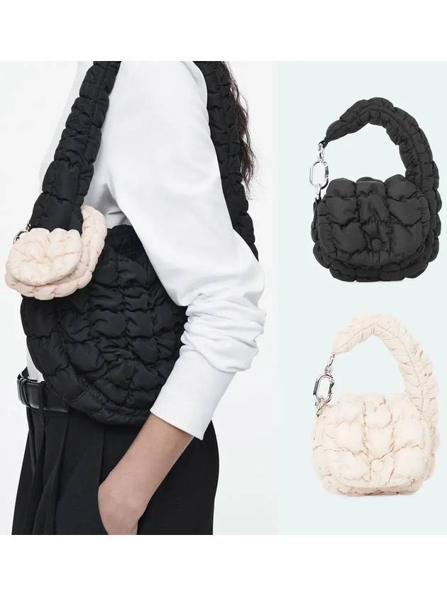 코스 가방 퀼트 나노 구름 백 블랙 아이보리