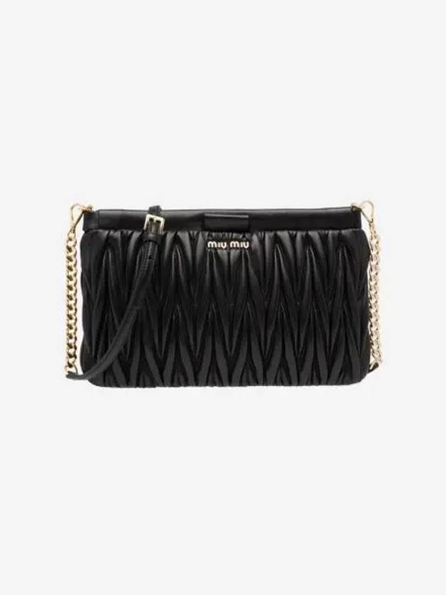 미우 미우 마테라쎄 가죽 클러치 블랙 Miu Miu Matelasse Leather Clutch Black
