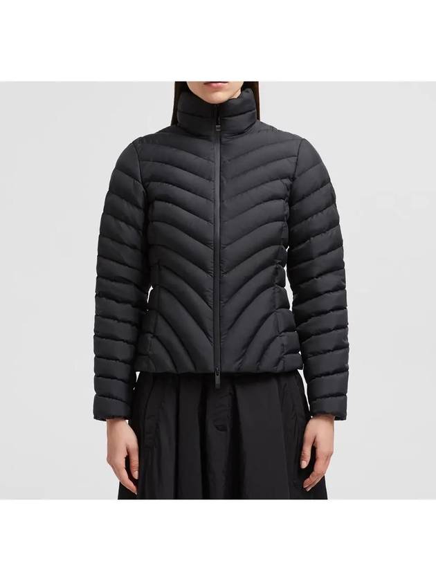 몽클레르 25SS 1A00029 597U5 999 GRANGE 그랑지 사선 퀄팅 패딩 자켓 69