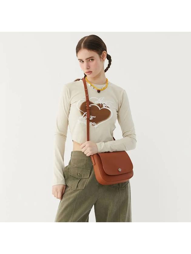 아오아오 델리 크로스 백 카멜