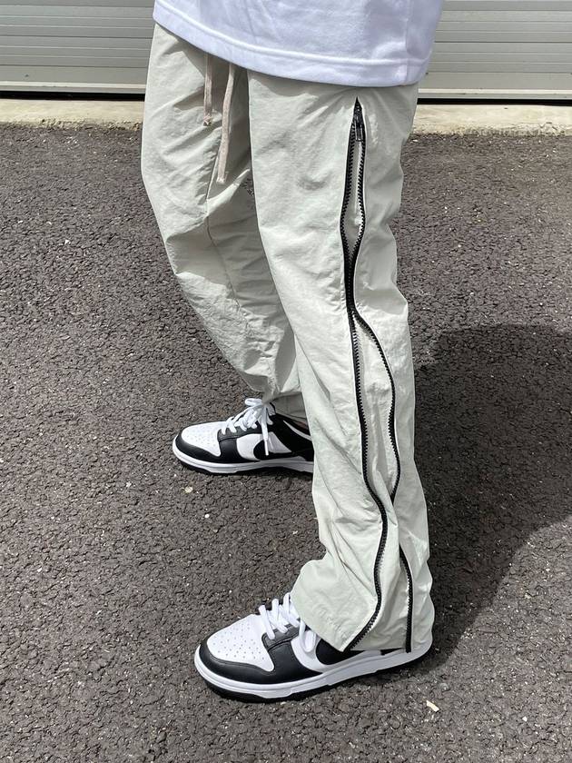 클라코 나일론 사이드 지퍼 팬츠 크림