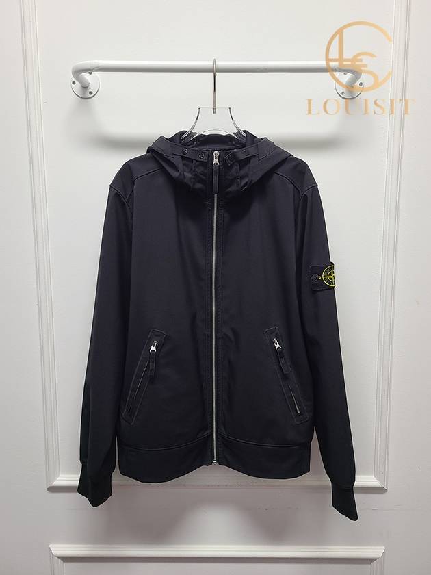 스톤아일랜드 블랙 와펜 라이트 소프트쉘 후드 자켓 L